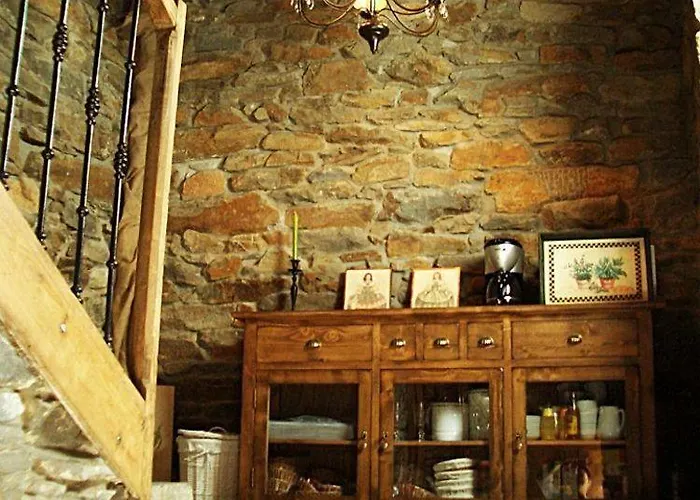 De Montana La Aldeya Гостевой дом 2*